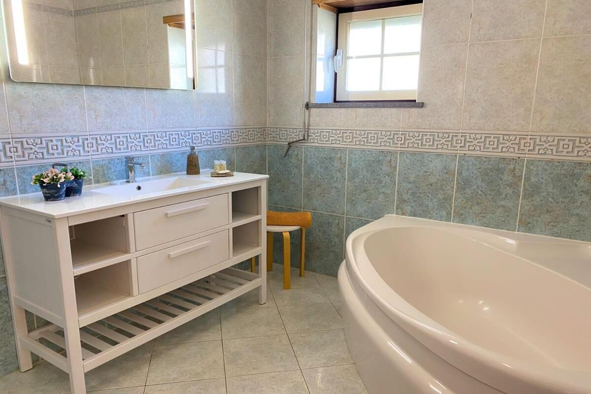 Branco - Near The Beach Holiday home *